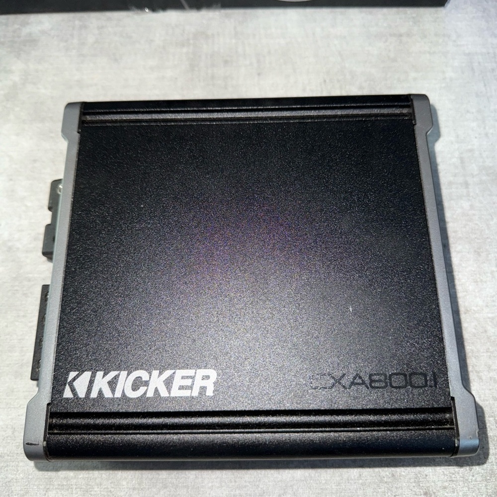 Kickers Black and Gray Car Audio Amplifier